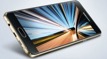 Samsung a lansat oficial un nou telefon cu o baterie imensa si performante pe masura
