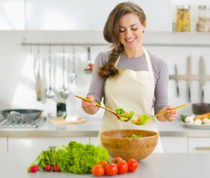 Dieta de detoxifiere rapida dupa Sarbatori. Cum faci pentru a arata si a te simti perfect Dieta de detoxifiere rapida dupa Sarbatori. Cum faci pentru a arata si a te simti perfect