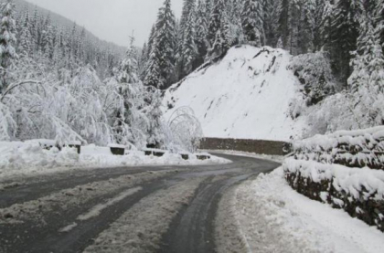 Frig de crapa pietrele: Localitatile unde s-au inregistrat -22 grade, RECORDUL de temperatura minima din aceasta iarna. Vestea buna: VIN ninsorile si SCAPAM de ger