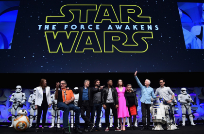 Star Wars: The Force Awakens a depasit Avatar si a devenit filmul cu cele mai mari incasari din istorie in America de Nord