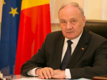 Nicolae Timofti cere reconfirmarea semnaturilor deputatilor care au semnat declaratia de sustinere a candidatului Plahotniuc