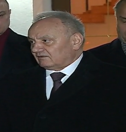 Timofti: Sapte deputati si-au retras semnaturile de pe declaratia de sustinere a candidaturii lui Vlad Plahotniuc