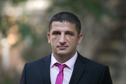 Vlad Turcanu, purtatorul de cuvant al presedintelui, sustine un briefing de presa
