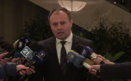 Candu, dupa discutia cu liderii DA, PSRM si PNM: Nu exista dubii la legitimitatea acestui Guvern. Imediat dupa investire, ministrii s-au apucat de lucru, noaptea au avut loc sedinte Candu, dupa discutia cu liderii DA, PSRM si PNM: Nu exista dubii la legitimitatea acestui Guvern. Imediat dupa investire, ministrii s-au apucat de lucru, noaptea au avut loc sedinte