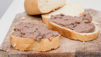 Obisnuiesti sa consumi pate de ficat din comert? S-ar putea sa te dezamagesti dupa ce afli ce contine Obisnuiesti sa consumi pate de ficat din comert? S-ar putea sa te dezamagesti dupa ce afli ce contine