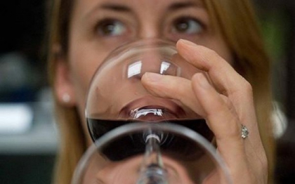 Cum arata o femeie la o luna dupa ce a renuntat la alcool. Diferenta este surprinzatoare - FOTO Cum arata o femeie la o luna dupa ce a renuntat la alcool. Diferenta este surprinzatoare - FOTO