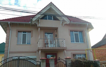 Dosar penal in cazul atacului cu grenada asupra locuintei guvernatorului demisionar al BNM: Vinovatul risca pana la 15 ani de inchisoare