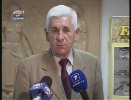 Victor Cojocaru: "Sunt o persoana greu de influentat, decizia de a demisiona imi apartine" Victor Cojocaru: "Sunt o persoana greu de influentat, decizia de a demisiona imi apartine"