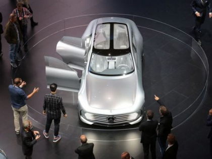 Mercedes da lovitura anului. Anuntul facut de gigantul auto. Ce se intampla cu Audi si BMW-ul Mercedes da lovitura anului. Anuntul facut de gigantul auto. Ce se intampla cu Audi si BMW-ul