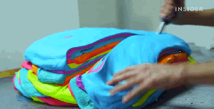 Sunt cele mai colorate dulciuri din lume! Trebuie sa vezi cum sunt preparate, este un spectacol - VIDEO Sunt cele mai colorate dulciuri din lume! Trebuie sa vezi cum sunt preparate, este un spectacol - VIDEO