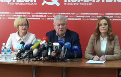 Voronin: "Nu trebuie sa ne inchinam la FMI. Cum ne-a ajutat Romania pana acum, stim foarte bine." "moldovenii au umblat prin barurile din Bruxelles". Ce spune despre Acordul de Asociere