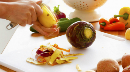 Ce s-ar intampla daca nu am mai curata fructele si legumele de coaja? Ce s-ar intampla daca nu am mai curata fructele si legumele de coaja?