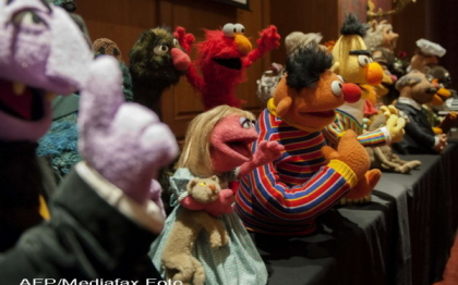 A murit unul dintre cei care au dus mai departe mostenirea creatorului papusilor Muppets. Confirmarea a venit pe Facebook