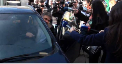 Perchezitii si la domiciliul sefului Directiei Autorizare si Disciplina in Constructii - FOTO Perchezitii si la domiciliul sefului Directiei Autorizare si Disciplina in Constructii - FOTO