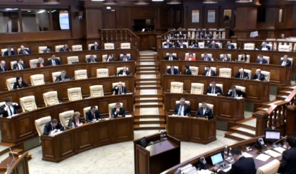 Pachetul de legi care ofera parghii BNM ca sa supravegheze sectorul bancar, VOTAT. Deputatii incearca sa se asigure ca nu se va mai fura alt miliard Pachetul de legi care ofera parghii BNM ca sa supravegheze sectorul bancar, VOTAT. Deputatii incearca sa se asigure ca nu se va mai fura alt miliard