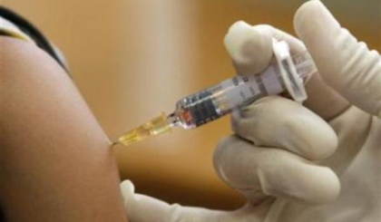 O femeie din Marea Britanie, primul pacient care primeste vaccin anticancer O femeie din Marea Britanie, primul pacient care primeste vaccin anticancer