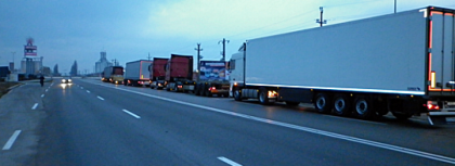 In atentia soferilor moldoveni: Ungaria restrictioneaza traficul si tranzitarea camioanelor de mare tonaj pe teritoriul sau In atentia soferilor moldoveni: Ungaria restrictioneaza traficul si tranzitarea camioanelor de mare tonaj pe teritoriul sau