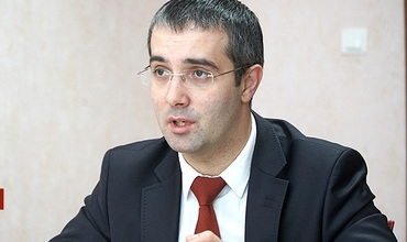 Sergiu Sarbu despre decizia Curtii Constitutionale privind alegerea presedintelui de catre popor: "Am fost martori la o hotarare istorica" Sergiu Sarbu despre decizia Curtii Constitutionale privind alegerea presedintelui de catre popor: "Am fost martori la o hotarare istorica"