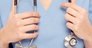 Salarii de 3.200 euro pentru asistenti medicali in Irlanda Salarii de 3.200 euro pentru asistenti medicali in Irlanda