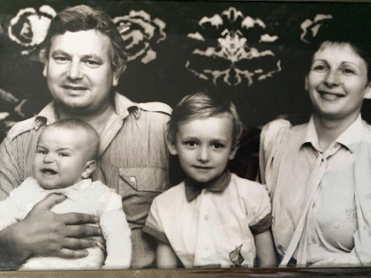 Deputatul Nae Simion Plesca spune ca fiul sau este nevinovat si ca totul a fost un accident: "Te asteptam cu drag scumpul nostru: mama, tata si Danut. Nu ne lasa singuri si pierduti" - FOTO Deputatul Nae Simion Plesca spune ca fiul sau este nevinovat si ca totul a fost un accident: "Te asteptam cu drag scumpul nostru: mama, tata si Danut. Nu ne lasa singuri si pierduti" - FOTO