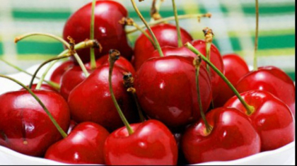 A baut in fiecare zi cate o cana de ceai de cozi de cirese. Efectul a fost miraculos A baut in fiecare zi cate o cana de ceai de cozi de cirese. Efectul a fost miraculos