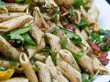 Penne cu spanac si bacon Penne cu spanac si bacon