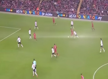 FC Liverpool a trecut de marea rivala Manchester United, scor 1 la 1, in meciul retur din optimile Europa League