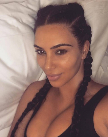 Toate am auzit de dieta asta, iar Kim Kardashian o urmeaza intocmai pentru a slabi dupa nastere! Vedeta mananca 1800 kcal/zi Toate am auzit de dieta asta, iar Kim Kardashian o urmeaza intocmai pentru a slabi dupa nastere! Vedeta mananca 1800 kcal/zi