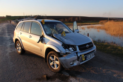 Accident tragic pe soseaua Chisinau-Falesti: O batrana a fost lovita mortal de o masina - FOTO Accident tragic pe soseaua Chisinau-Falesti: O batrana a fost lovita mortal de o masina - FOTO