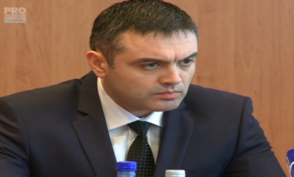 MAEIE, despre motivul opririi si interogarii sefului CNA pe aeroportul din Moscova: A fost nevoie de mai mult timp la un control de rutina