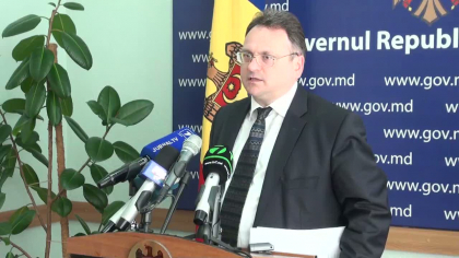 Secretarul general al Guvernului obligat sa returneze prima incasata la Barza Alba - Mold-Street.com