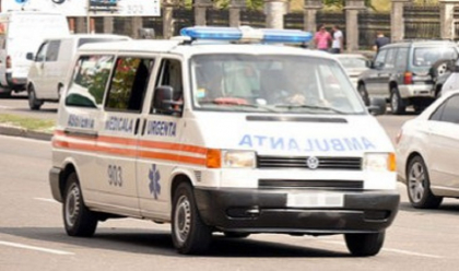 Mama celor doi copii intoxicati cu castraveti, dintre care unul a murit, a plecat ASEARA peste hotare. Detalii noi despre tragedia de la Cahul