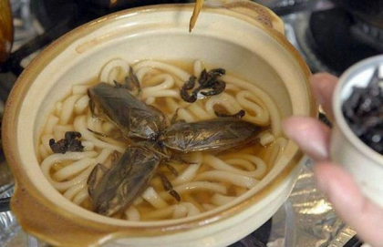 Delicatese din bucataria japoneza. Par crocante si bine facute, dar tu ai indrazni sa le gusti? - FOTO Delicatese din bucataria japoneza. Par crocante si bine facute, dar tu ai indrazni sa le gusti? - FOTO