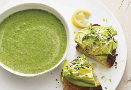 Supa crema de broccoli si spanac, aportul de energie de la inceputul primaverii Supa crema de broccoli si spanac, aportul de energie de la inceputul primaverii