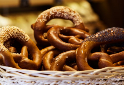 Cum sa prepari cei mai buni covrigi la tine acasa Cum sa prepari cei mai buni covrigi la tine acasa