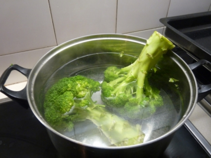 Sigur nu stiai asta! Cum se fierbe corect broccoli Sigur nu stiai asta! Cum se fierbe corect broccoli