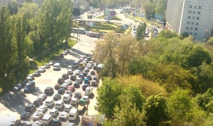 Din cauza unui accident, in capitala s-ar fi format ambuteiaje kilometrice - VIDEO Din cauza unui accident, in capitala s-ar fi format ambuteiaje kilometrice - VIDEO