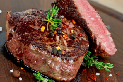 Cum sa gatesti corect friptura de vita? Sfaturi pretioase pentru o masa ca la restaurant Cum sa gatesti corect friptura de vita? Sfaturi pretioase pentru o masa ca la restaurant