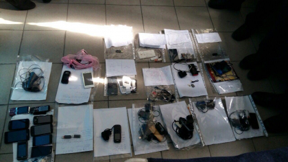 "Inselau doar femei". Modul in care cinci indivizi ar fi furat peste 90.000 de euro. Cine este organizatorul gruparii criminale "Inselau doar femei". Modul in care cinci indivizi ar fi furat peste 90.000 de euro. Cine este organizatorul gruparii criminale
