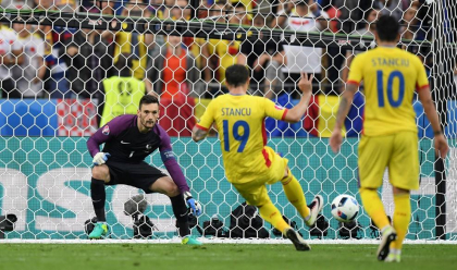 Romania a pierdut dramatic meciul de deschidere al Campionatului European din Franta Romania a pierdut dramatic meciul de deschidere al Campionatului European din Franta
