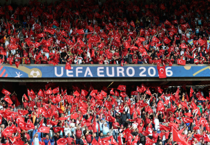 Germania-Ucraina, LIVE pe PRO TV, 22:00. Nemtii si ucrainenii s-au batut la Lille inainte de meci. Decizia luata de francezi Germania-Ucraina, LIVE pe PRO TV, 22:00. Nemtii si ucrainenii s-au batut la Lille inainte de meci. Decizia luata de francezi