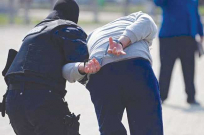 Un cetatean bulgar, prins cand incerca sa iasa din tara cu droguri, CONDAMNAT la 12 ani de inchisoare. Ce schema folosea barbatul Un cetatean bulgar, prins cand incerca sa iasa din tara cu droguri, CONDAMNAT la 12 ani de inchisoare. Ce schema folosea barbatul