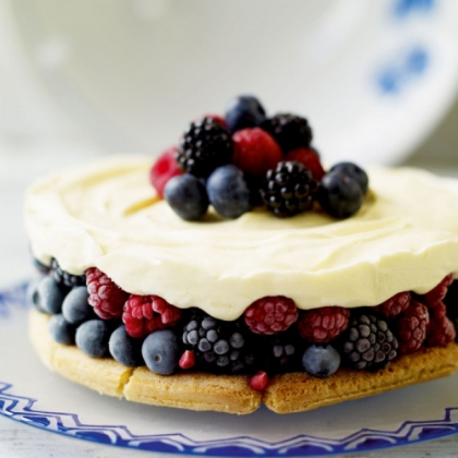 Tiramisu de vara, cu fructe de padure! O reteta rapida, usoara si delicioasa