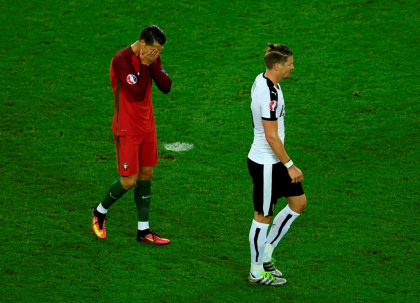 Portugalia a remizat cu Austria si are doar 2 puncte in tot atatea meciuri. Ronaldo a ratat un penalty