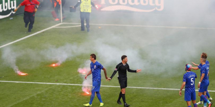Croatia, amendata drastic de UEFA pentru incidentele de la meciul cu Cehia Croatia, amendata drastic de UEFA pentru incidentele de la meciul cu Cehia