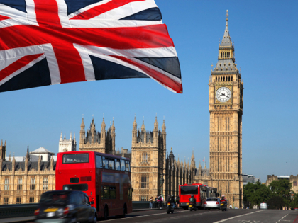 Cum vor fi afectati moldovenii care au pasapoarte romanesti dupa iesirea Marii Britanii din Uniunea Europeana Cum vor fi afectati moldovenii care au pasapoarte romanesti dupa iesirea Marii Britanii din Uniunea Europeana