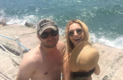 Olia Tira, rasfat delicios! Uite cum se alinta artista in vacanta - FOTO Olia Tira, rasfat delicios! Uite cum se alinta artista in vacanta - FOTO