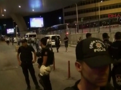 Reconstituirea grafica 3D a atacului de pe aeroportul de la Istanbul. Cum s-ar fi intamplat totul - VIDEO Reconstituirea grafica 3D a atacului de pe aeroportul de la Istanbul. Cum s-ar fi intamplat totul - VIDEO