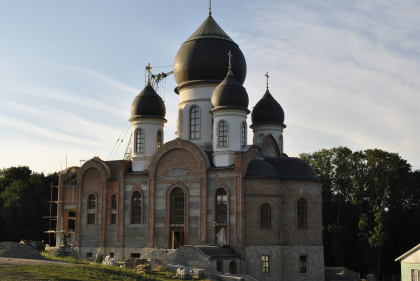Risca pana la 12 ani de inchisoare dupa ce au asistat la o slujba intr-o manastire din Causeni. Ce au facut imediat dupa asta doi indivizi - FOTO