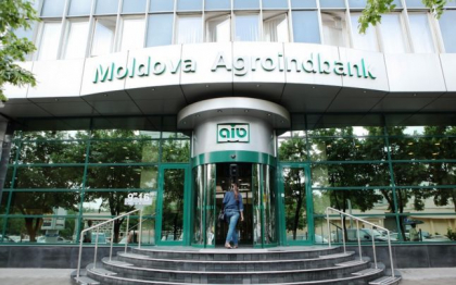 Un fost membru al Consiliului de Administrare al MAIB si trei complici, trimisi in judecata si risca pana la 15 ani de inchisoare in dosarul deposedarii actionarilor Moldova-Agroindbank